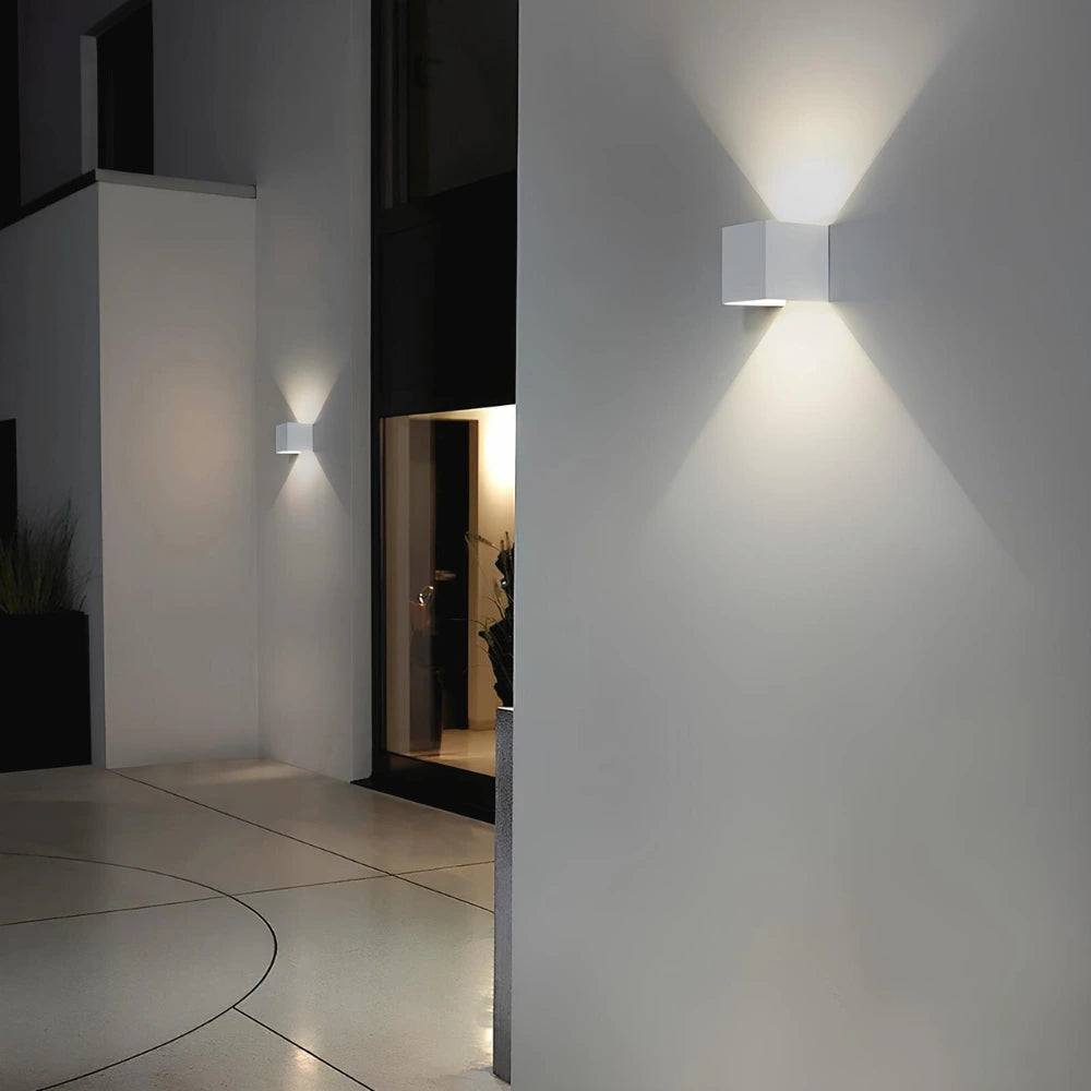 adjustable-wall-light-modern-led-sconce-dimmable-indoor-outdoor-img7.webp