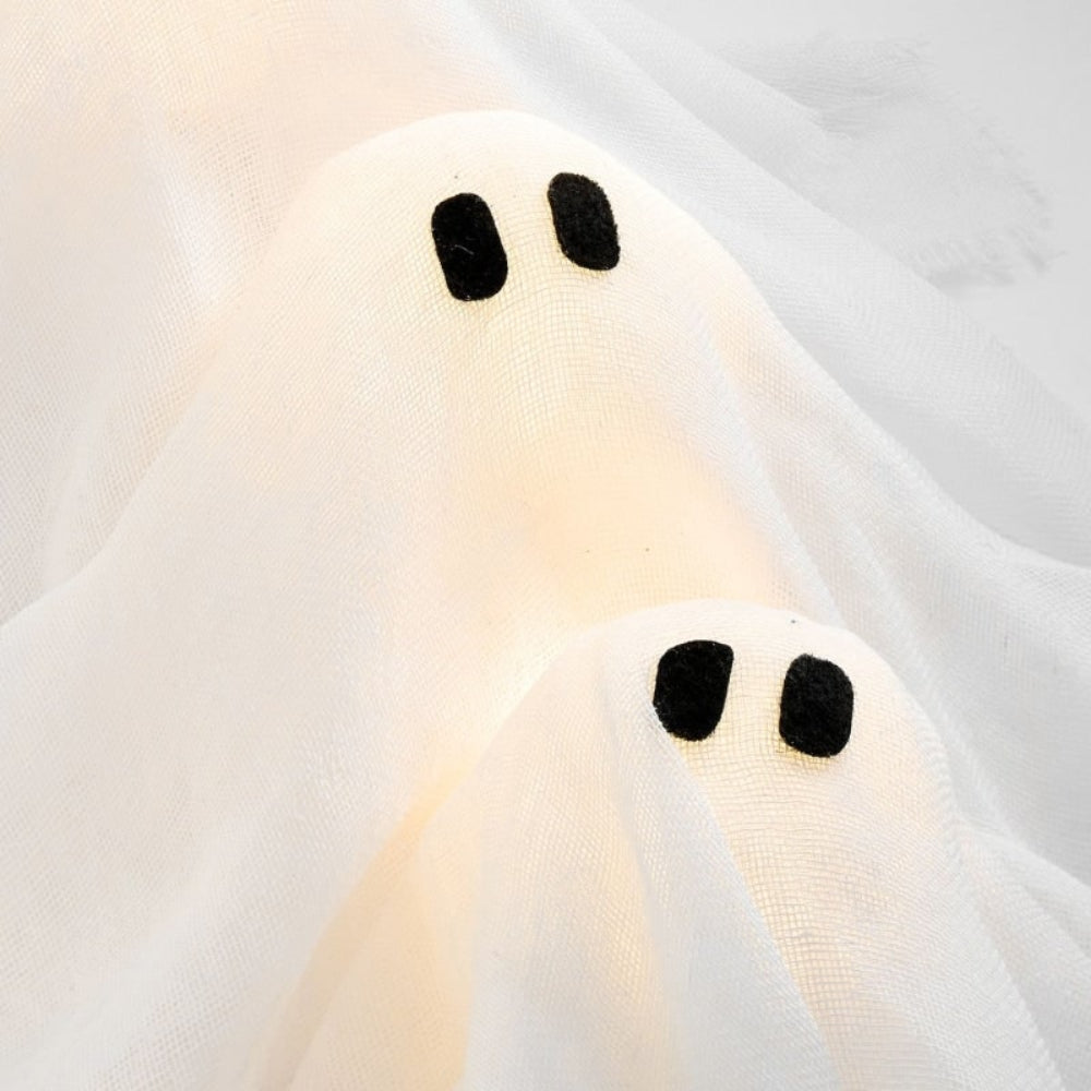 andrew-ghostly-led-ghost-wreath-img3.jpg