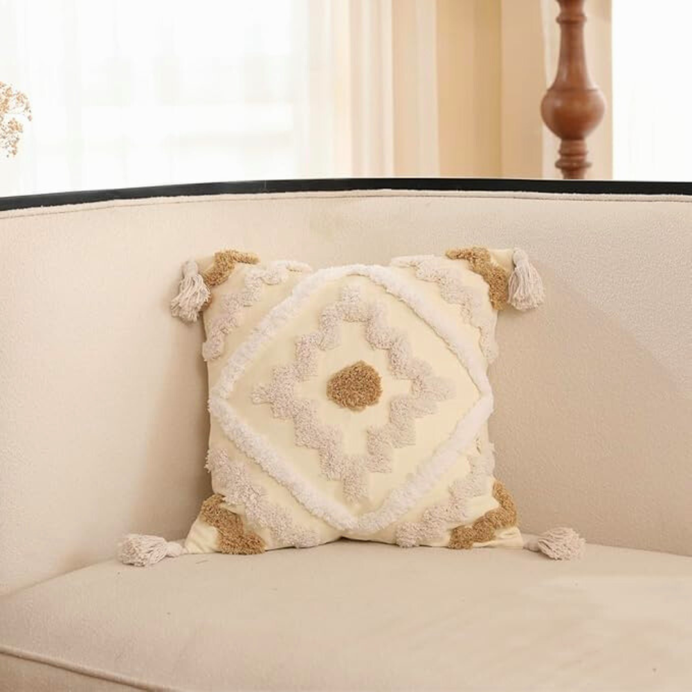 bohemian-tufted-cotton-cushion-cover-with-geometric-tassels-img4.png