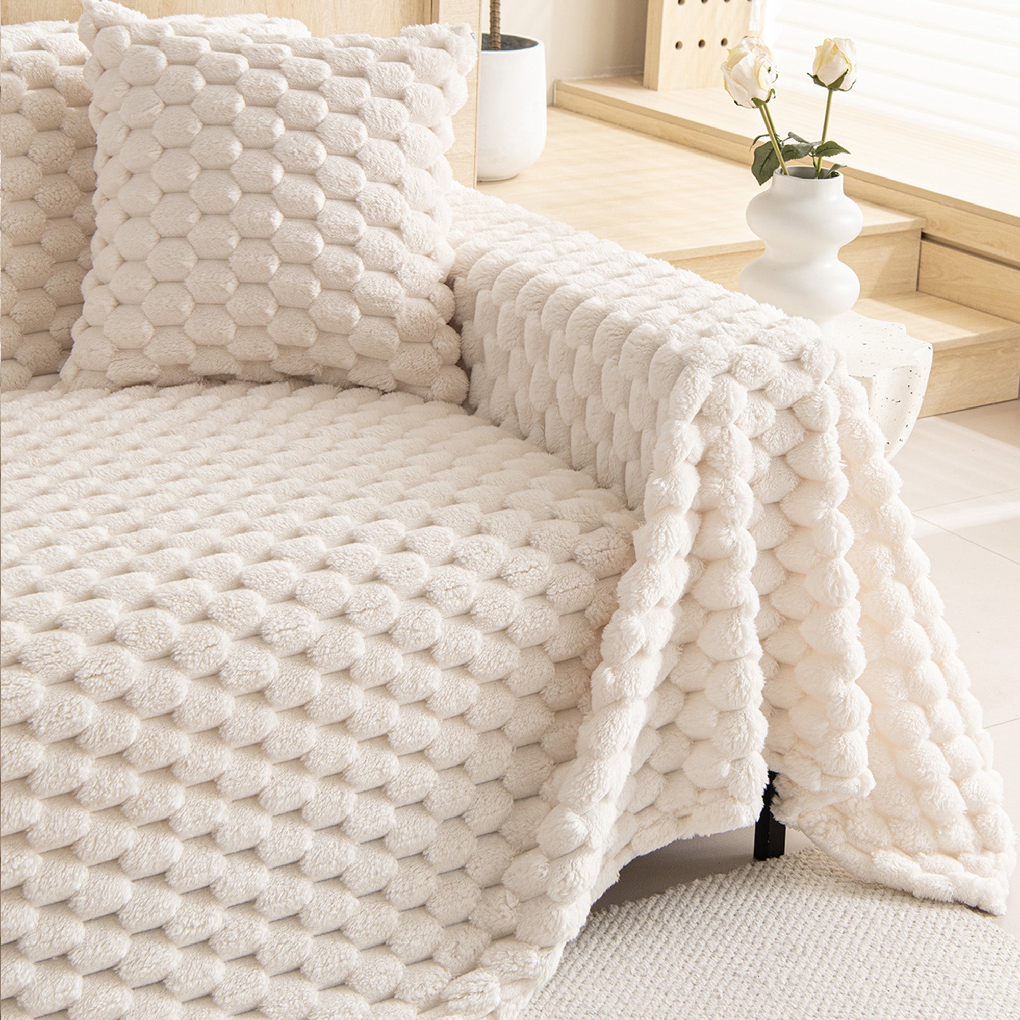 bubble-knit-fleece-sofa-protector-with-plush-popcorn-texture-img10.jpg
