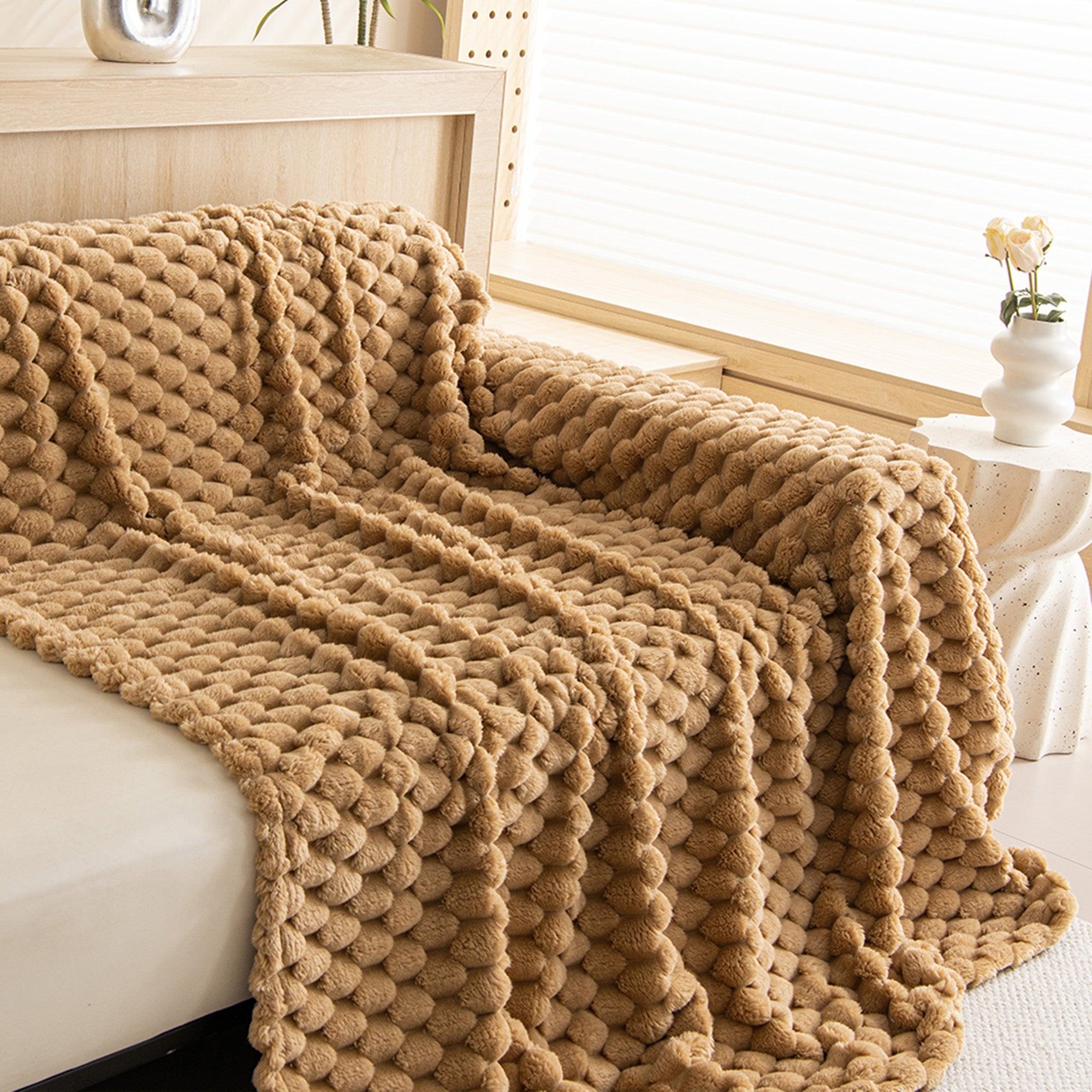 bubble-knit-fleece-sofa-protector-with-plush-popcorn-texture-img8.jpg