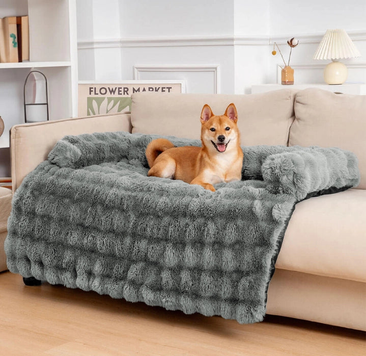 calming-non-slip-washable-plush-dog-cat-couch-cover-img1.webp