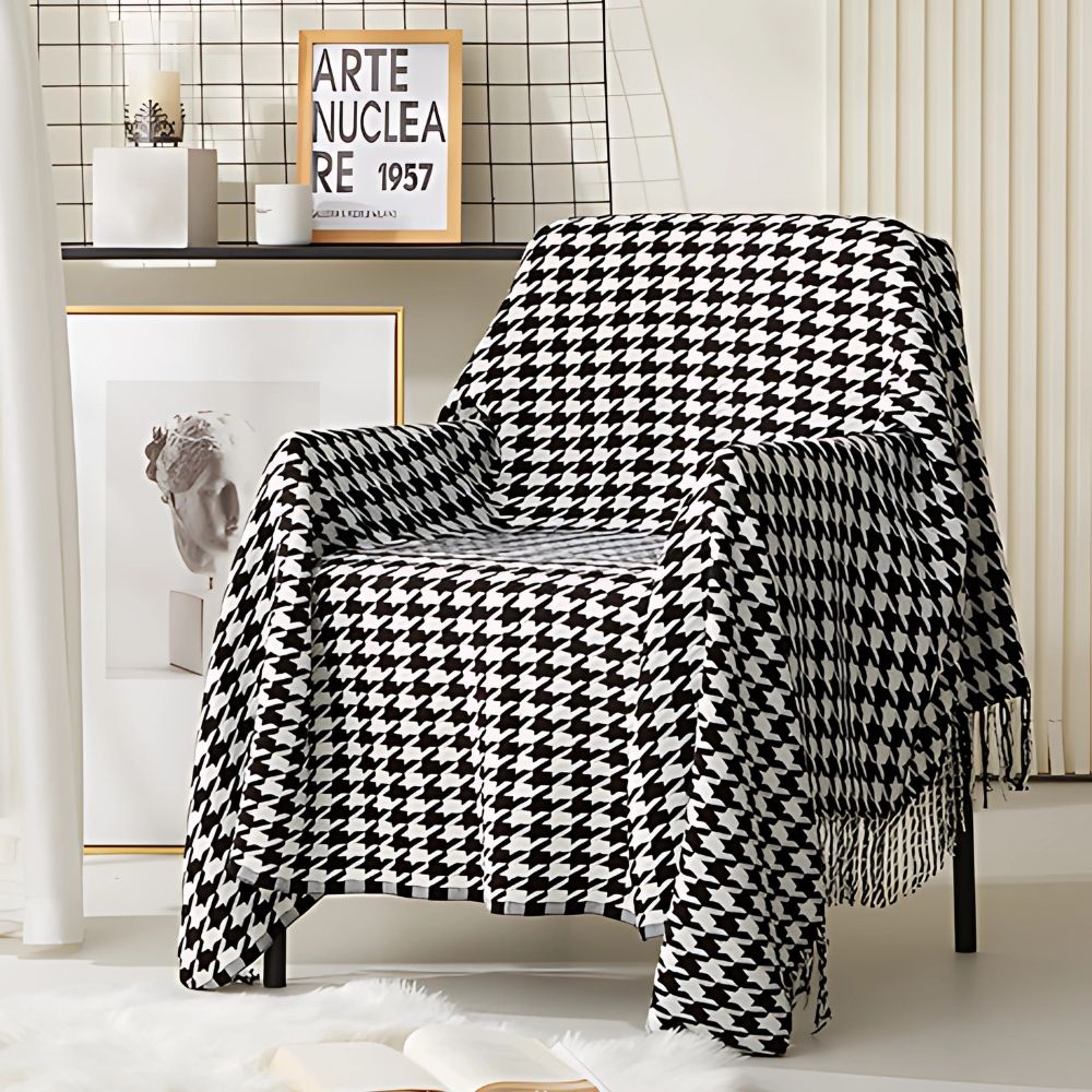 classic-houndstooth-tasselled-wool-throw-blanket-img8.jpg
