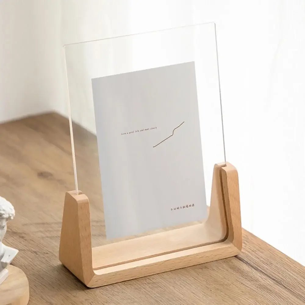 clear-acrylic-desk-photo-frame-with-modern-minimalist-design-img10.webp