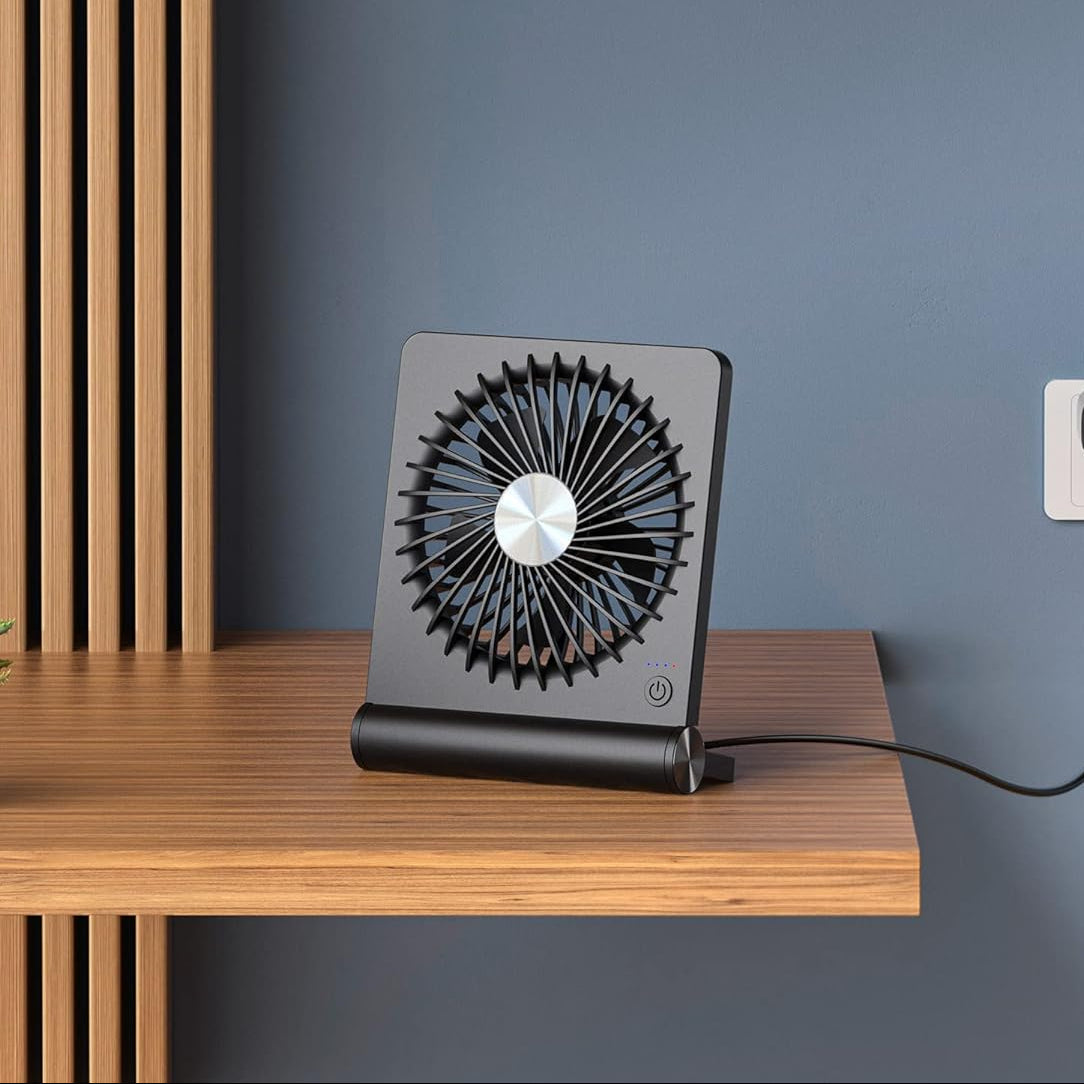 compact-usb-desk-fan-with-adjustable-pivoting-head-img3.jpg