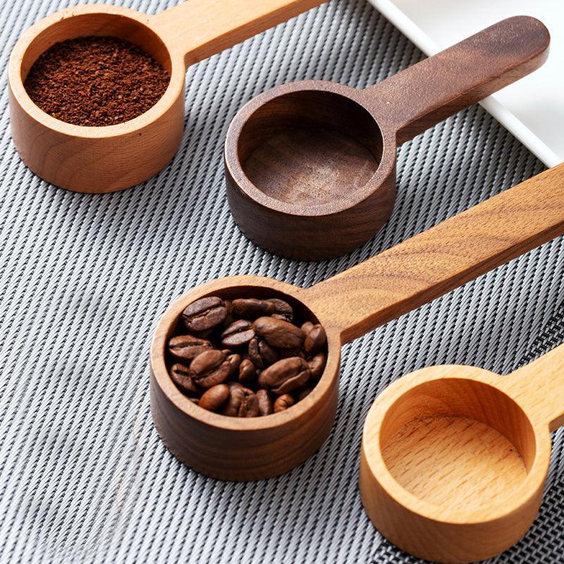 compact-wooden-coffee-scoop-food-safe-ergonomic-measure-img1.jpg