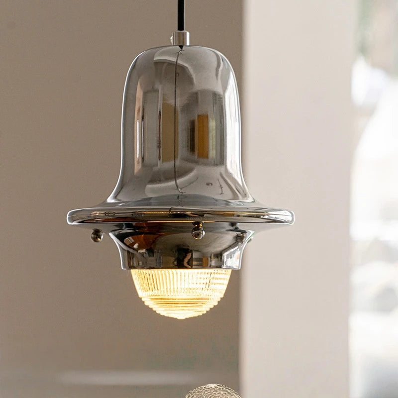 contemporary-metal-pendant-light-with-bauhaus-geometric-design-img5.webp