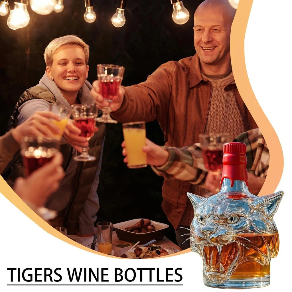 decorative-glass-whiskey-decanter-750ml-lion-head-design-img5.jpg