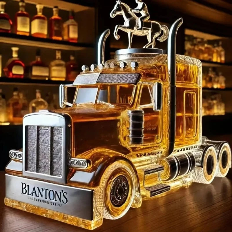 decorative-semi-truck-glass-whiskey-bottle-350ml-collectors-gift-img3.webp