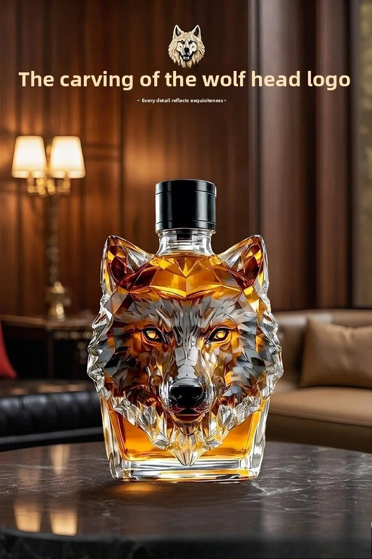 decorative-whiskey-decanter-750ml-wolf-head-glass-design-img1.jpg
