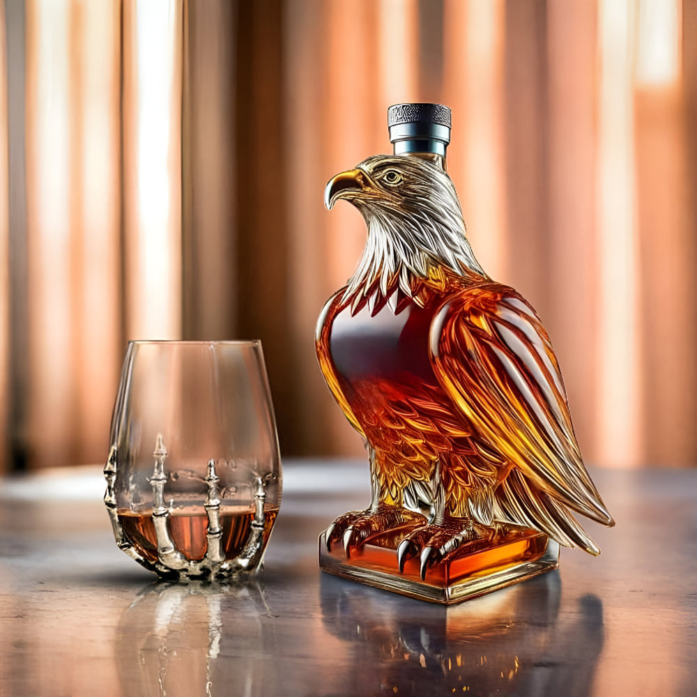 eagle-shape-glass-whiskey-decanter-355ml-decorative-bar-display-img2.jpg