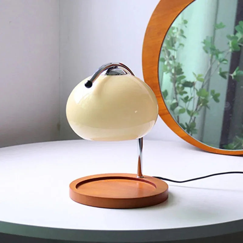 elegant-metal-and-glass-candle-warmer-lamp-img2.jpg