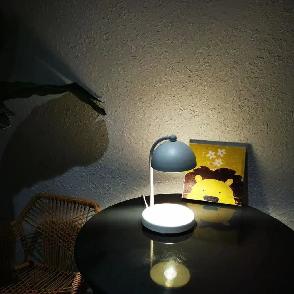 elegant-metal-candle-warmer-lamp-with-ambient-glow-img4.jpg