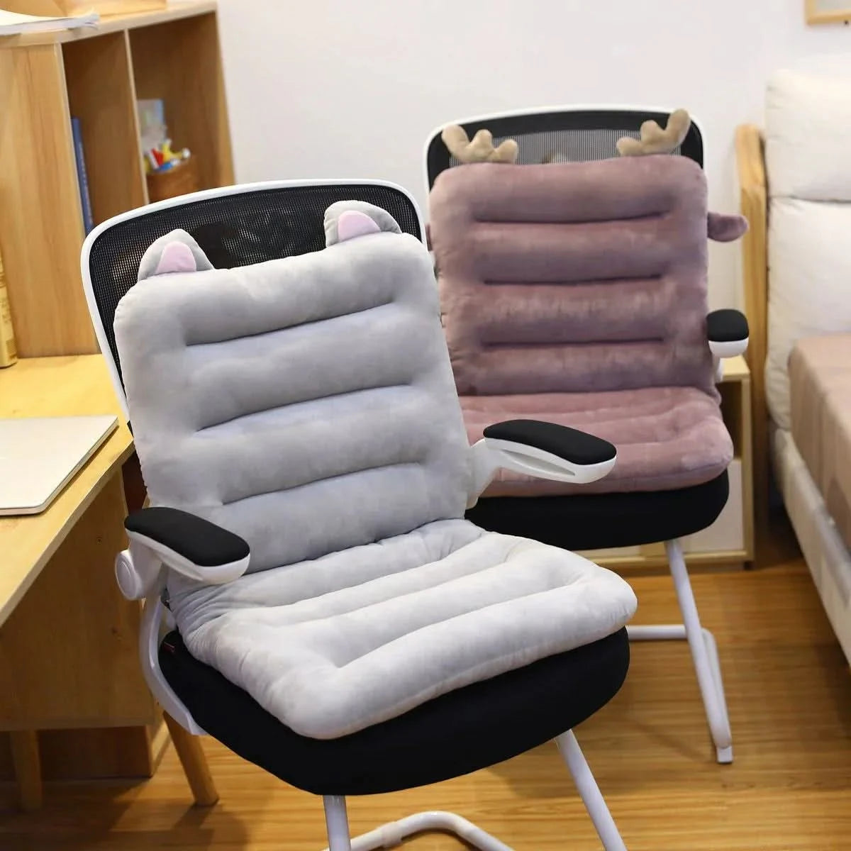 ergonomic-back-seat-cushion-with-non-slip-soft-padding-img3.webp