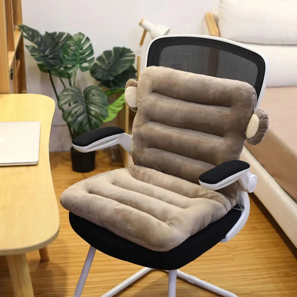 ergonomic-back-seat-cushion-with-non-slip-soft-padding-img7.webp