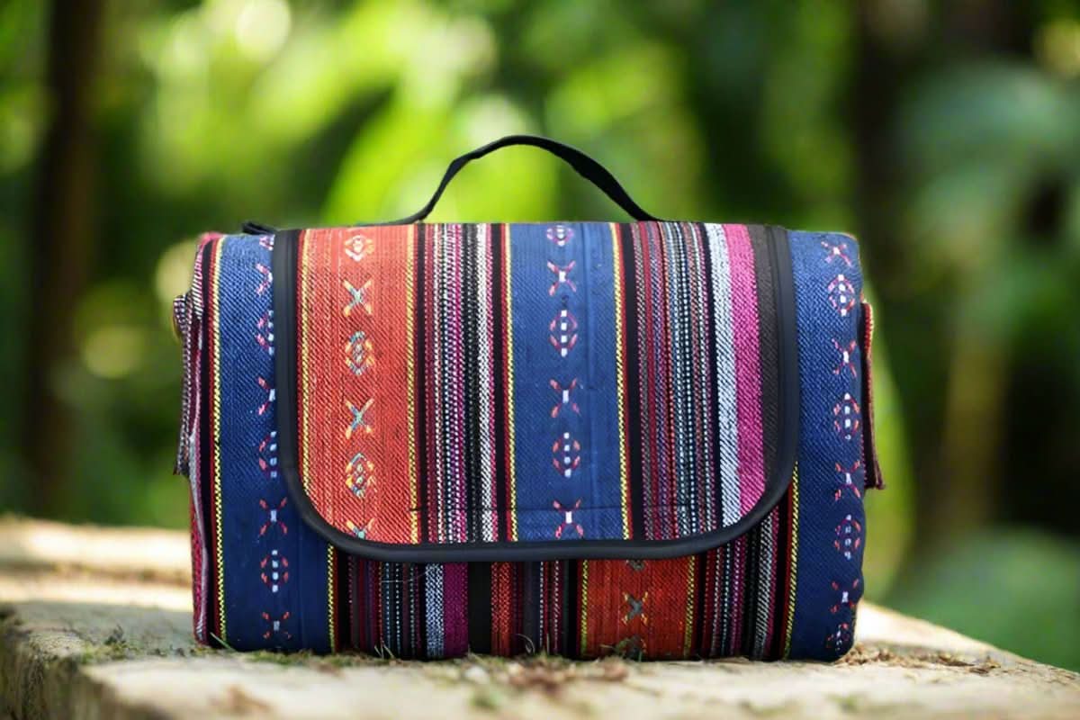 ethnic-waterproof-picnic-mat-for-camping-outdoor-adventures-img11.jpg