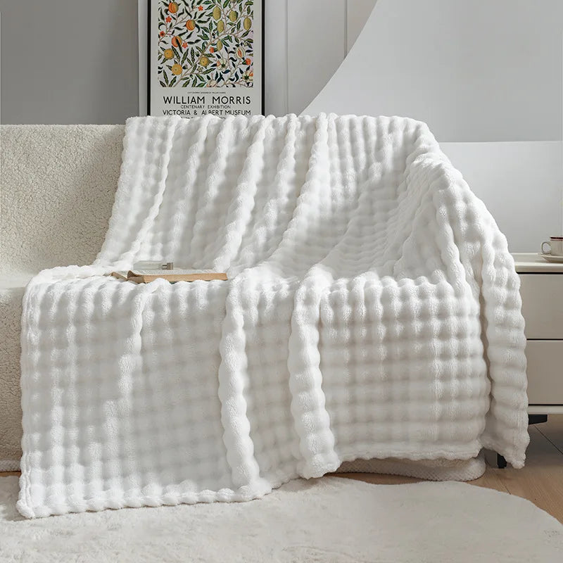 flannel-fleece-blanket-ultra-soft-bubble-texture-warm-img2.webp