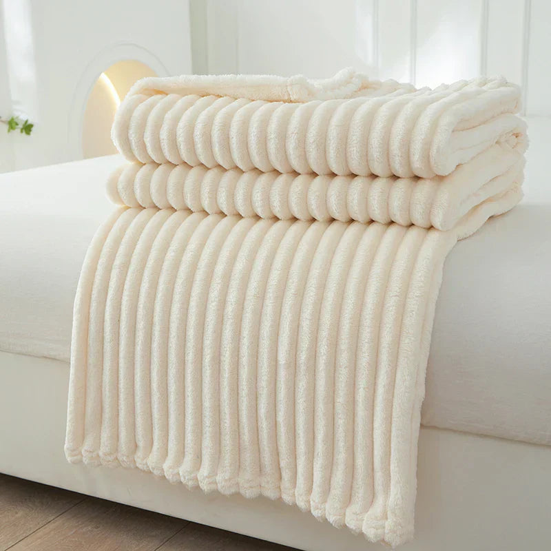flannel-fleece-blanket-ultra-soft-wide-stripe-warm-cozy-img1.webp