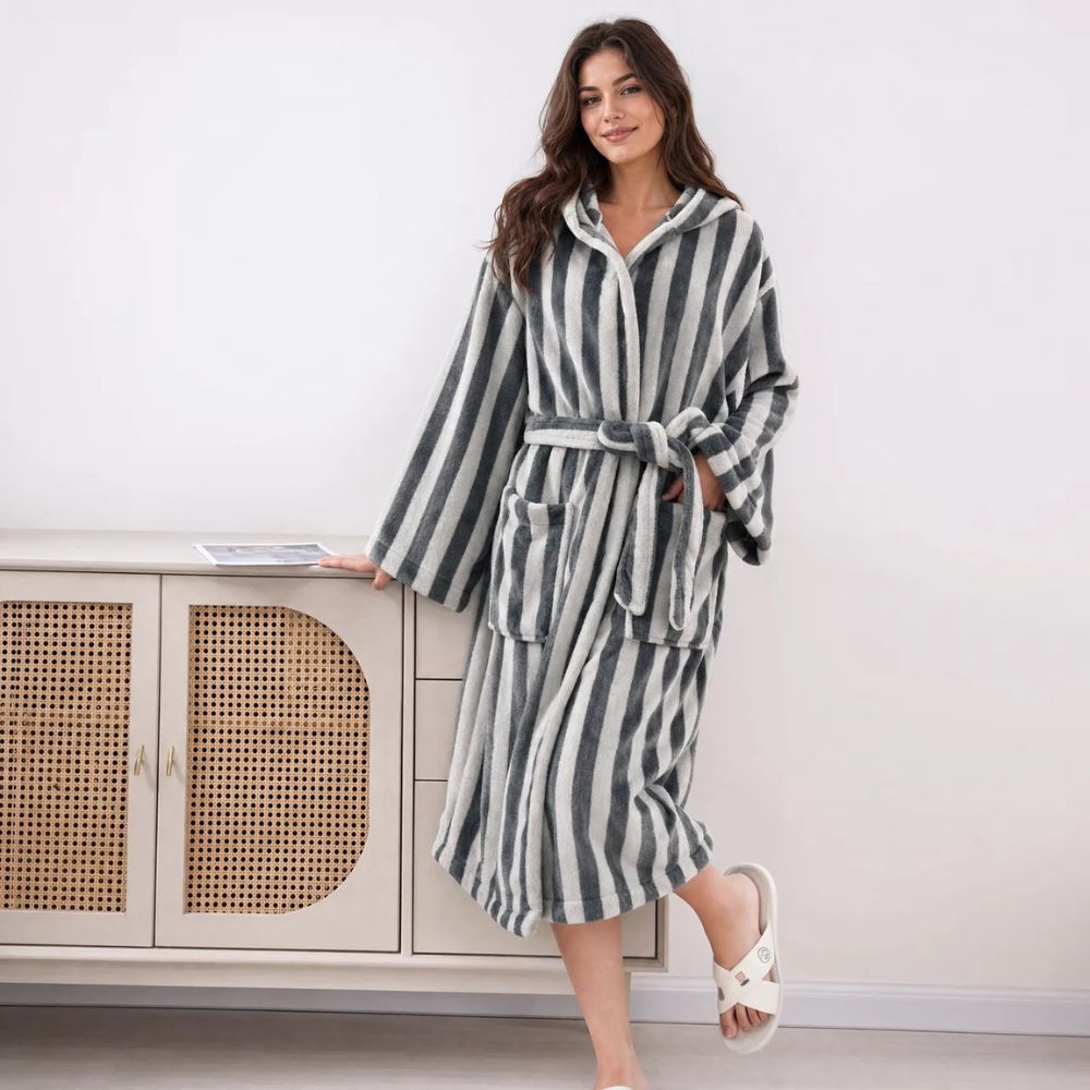 fleece-sherpa-bathrobe-for-spa-home-belted-waist-design-img2.jpg