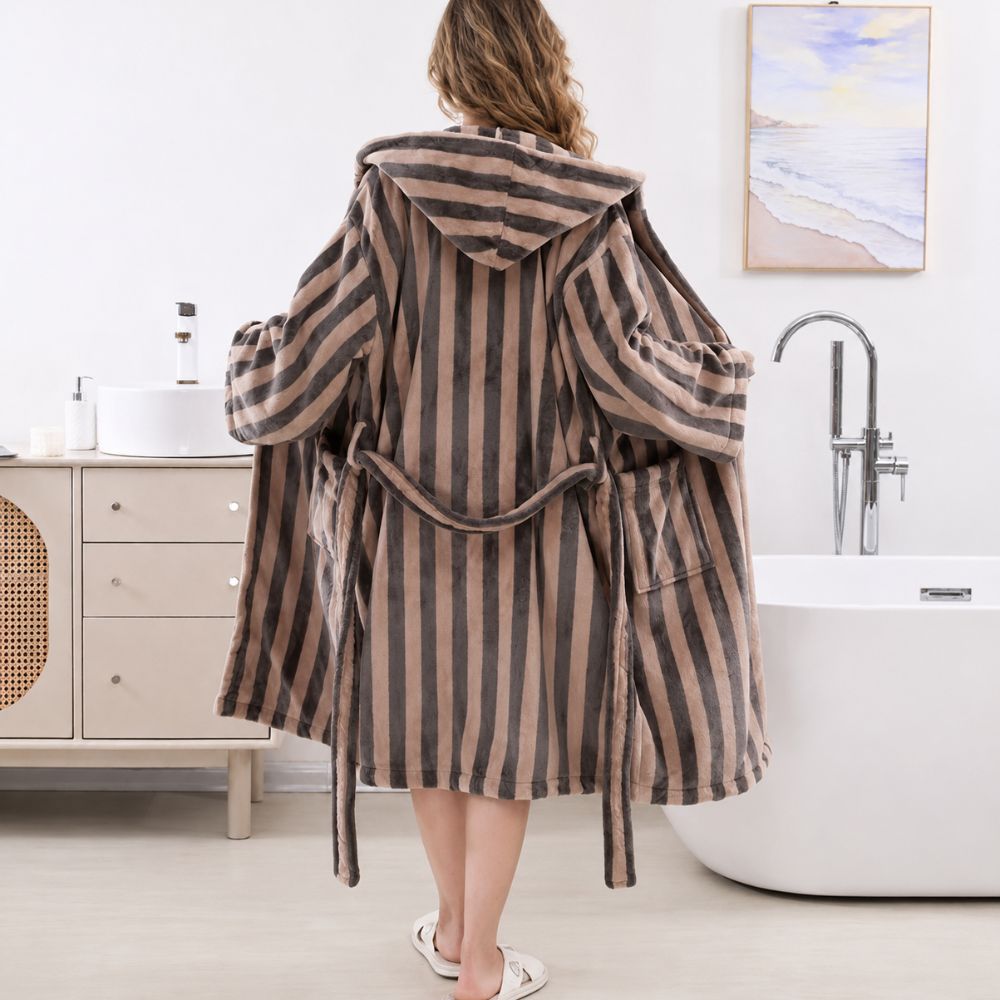 fleece-sherpa-bathrobe-for-spa-home-belted-waist-design-img7.jpg
