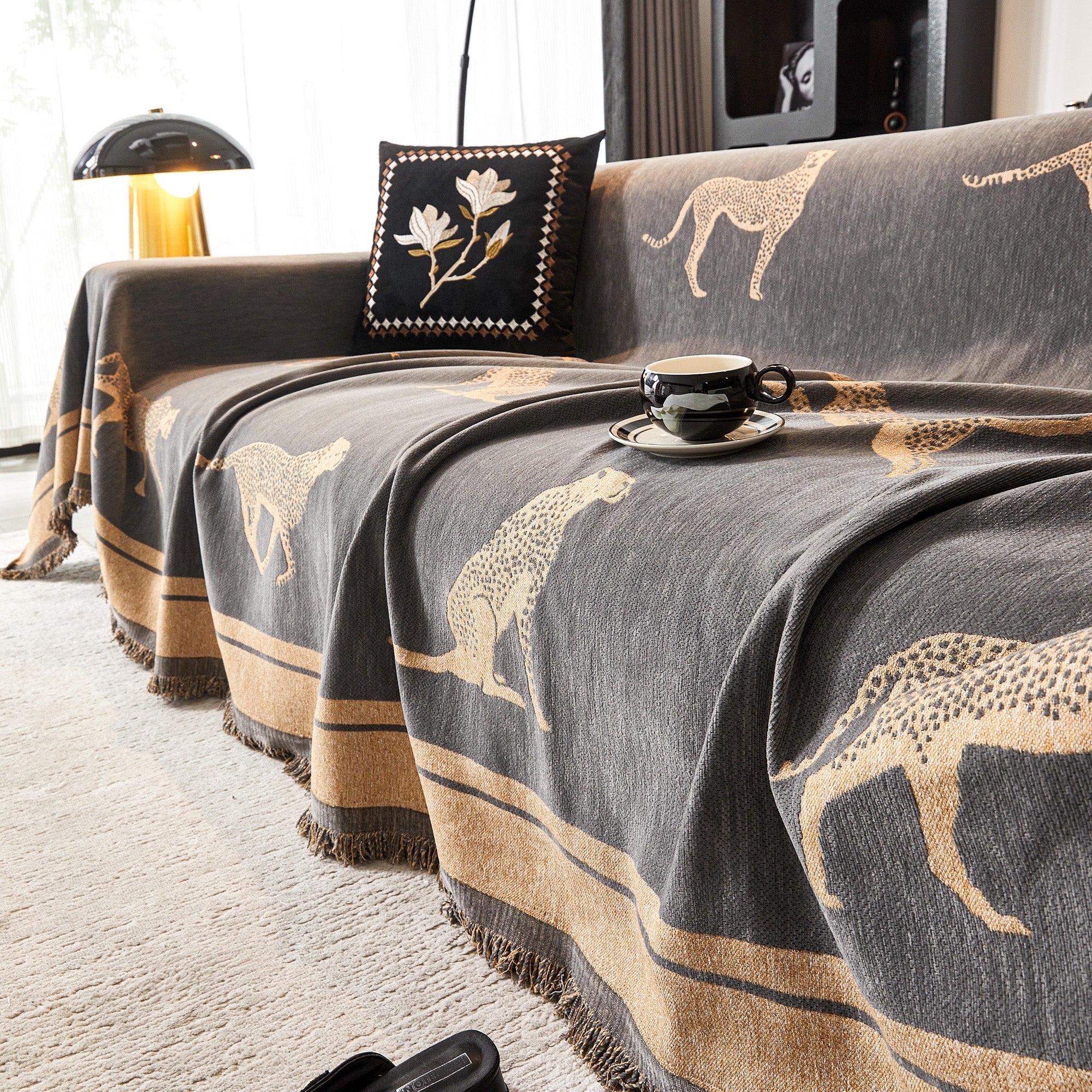 fringed-chenille-sofa-cover-with-leopard-safari-print-img13.jpg