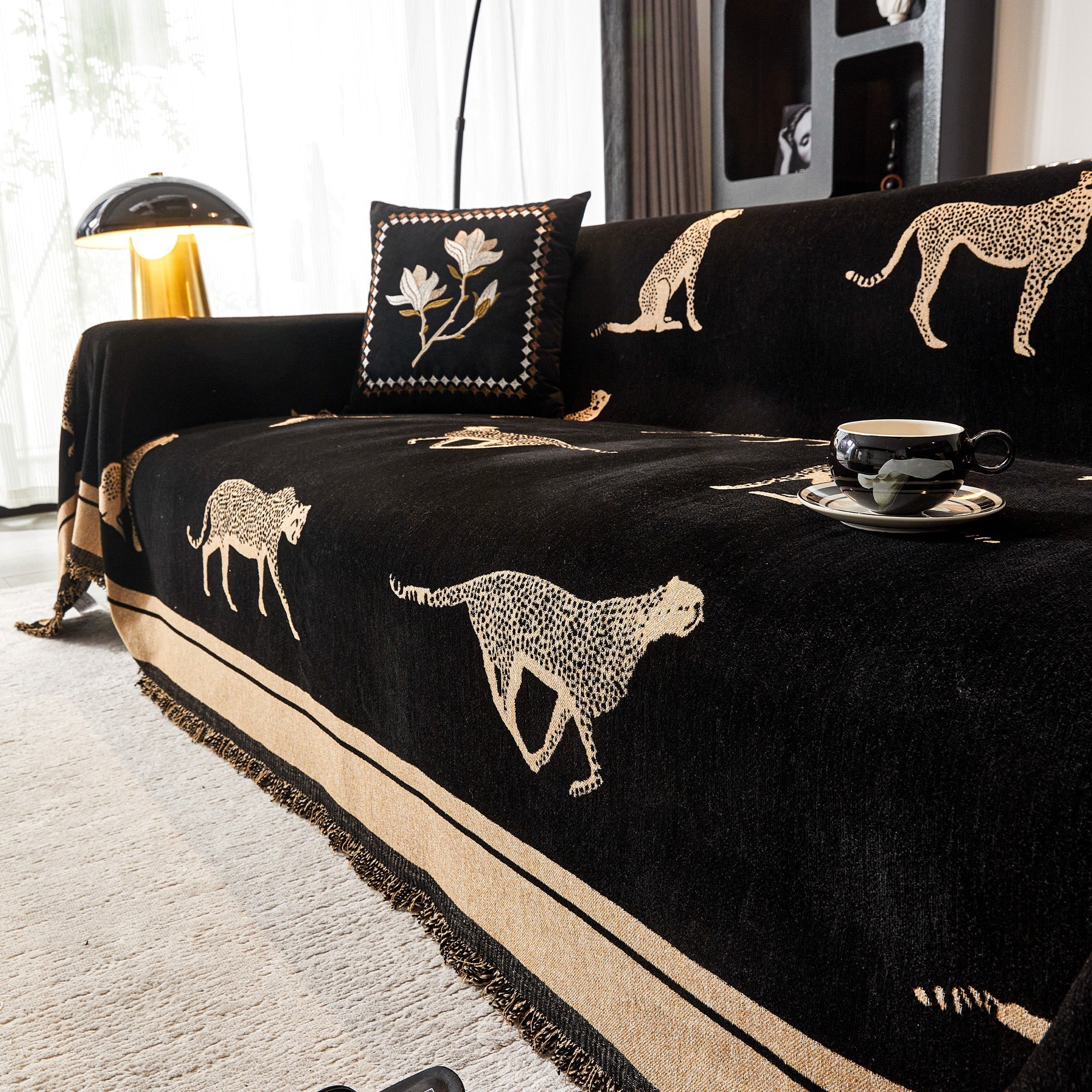 fringed-chenille-sofa-cover-with-leopard-safari-print-img4.jpg