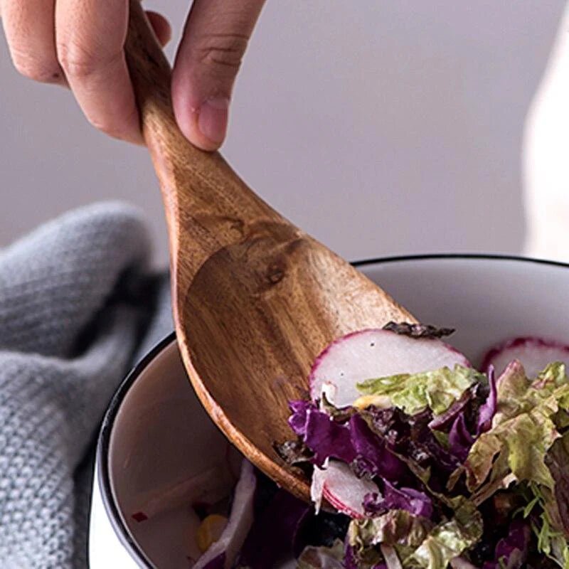 handcrafted-acacia-wood-salad-serving-set-natural-antibacterial-img5.webp