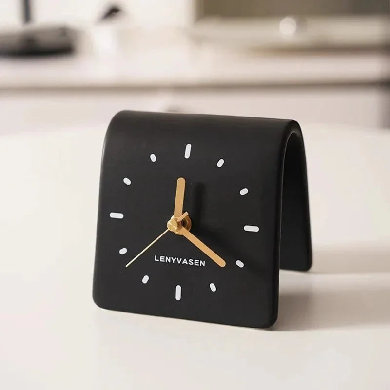handcrafted-ceramic-desk-clock-with-minimalist-elegance-img10.jpg