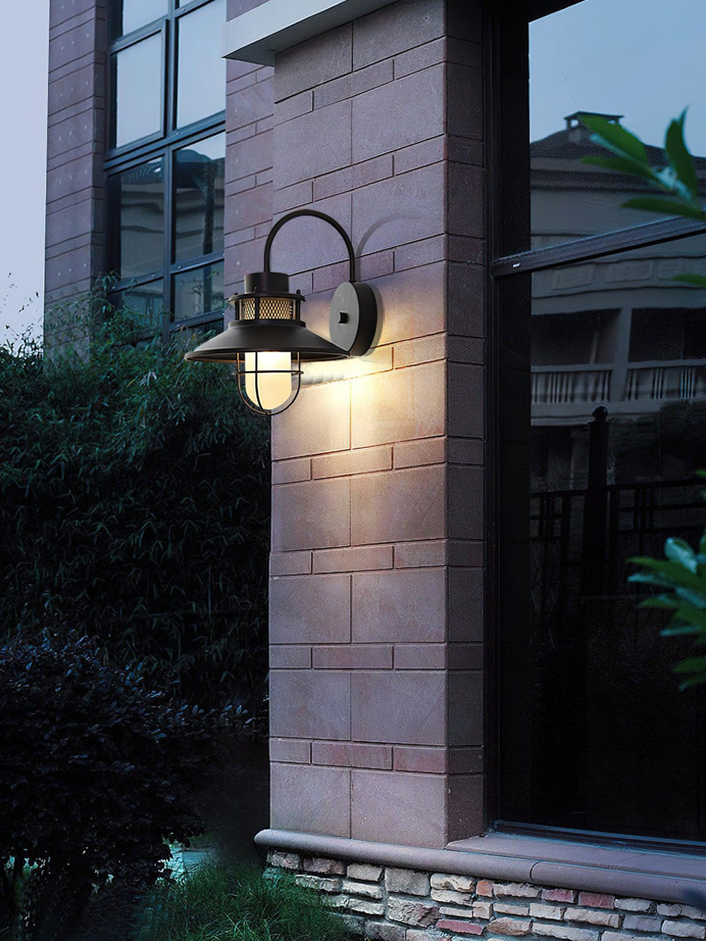 industrial-outdoor-wall-sconce-with-waterproof-metal-fixture-img24.jpg