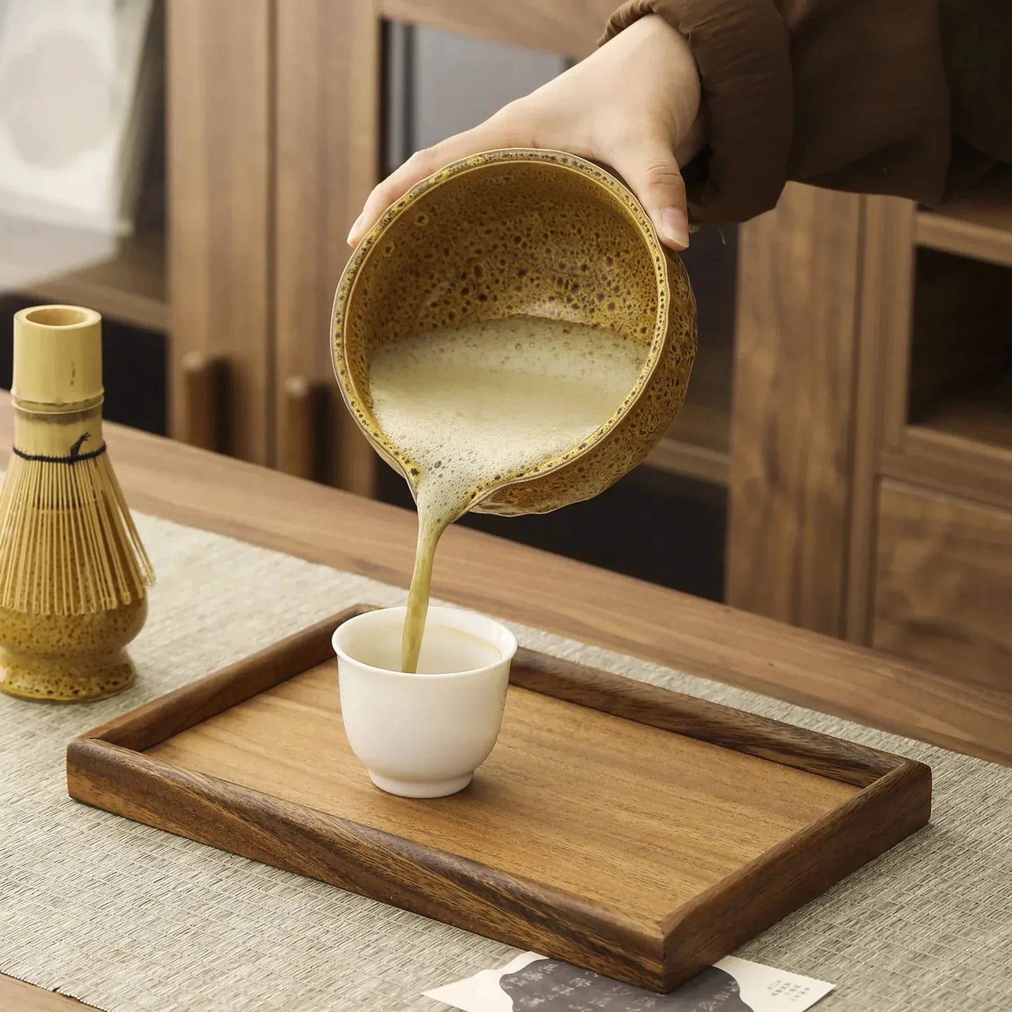 kiln-fired-ceramic-matcha-ceremony-set-with-bamboo-whisk-img4.webp