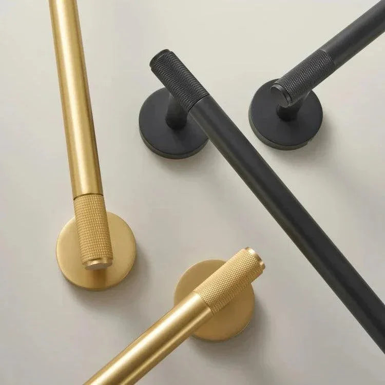 knurled-solid-brass-bathroom-handles-and-knobs-img2.webp