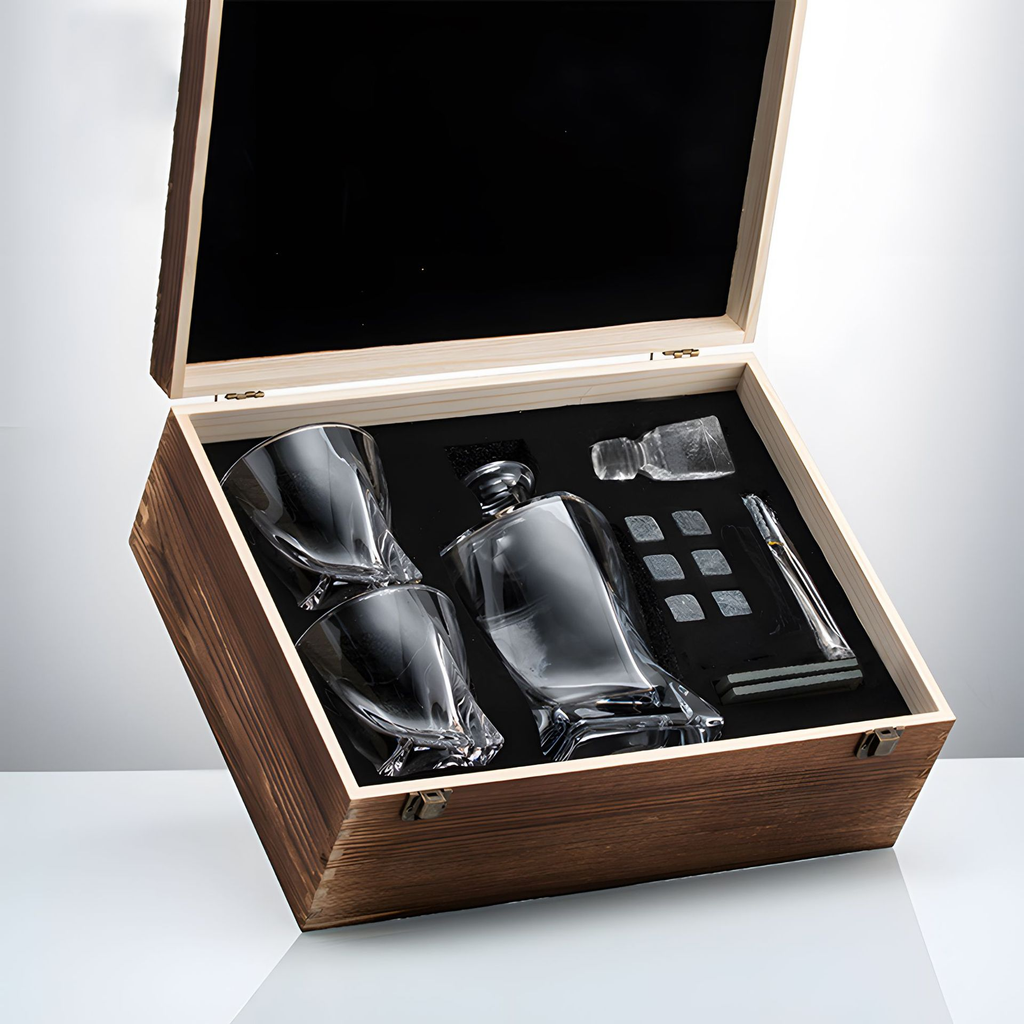luxury-whiskey-decanter-set-with-crystal-carafe-8-granite-stones-img2.png