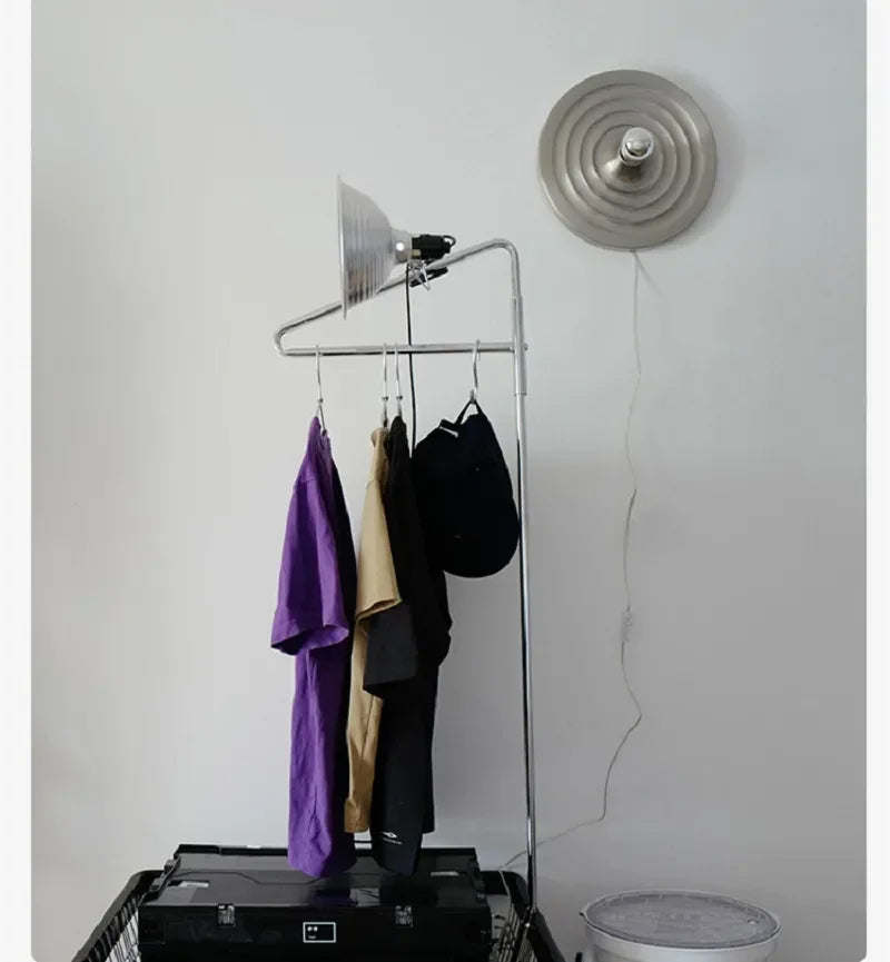 mid-century-bauhaus-table-lamp-with-minimalist-metal-base-img8.webp