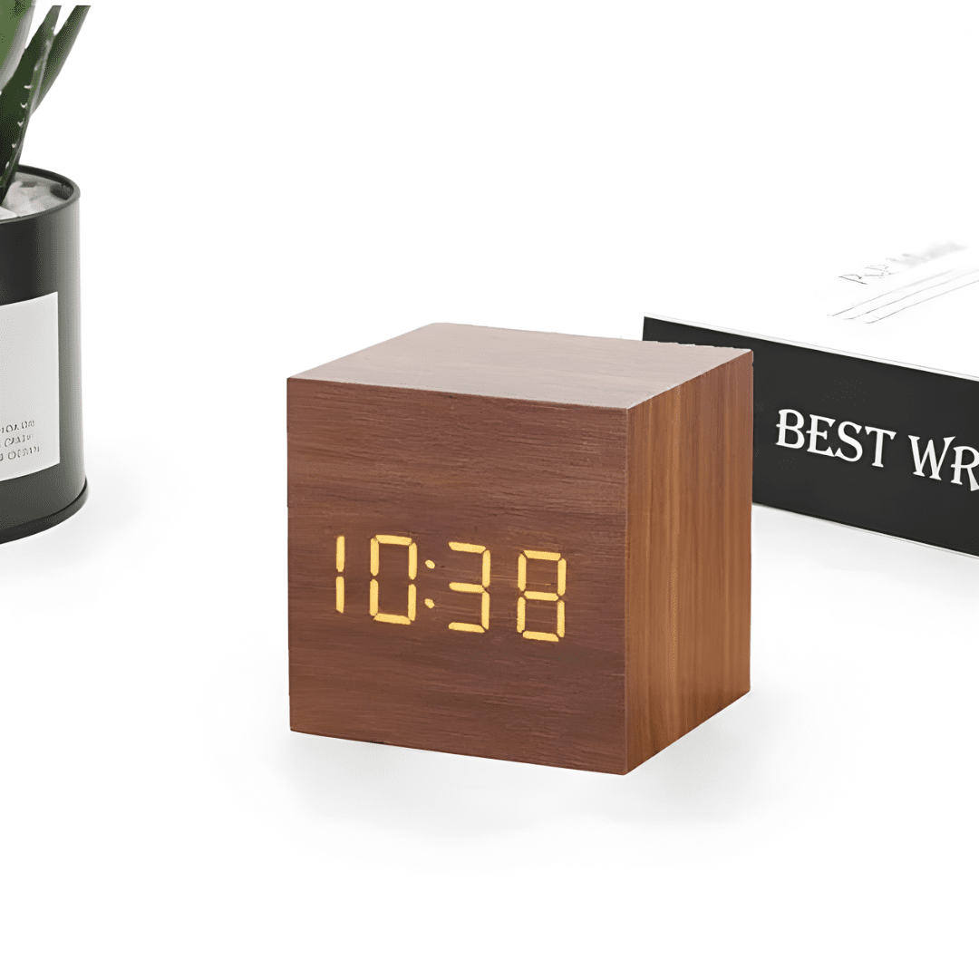 minimalist-led-cube-alarm-clock-with-smart-display-img4.png