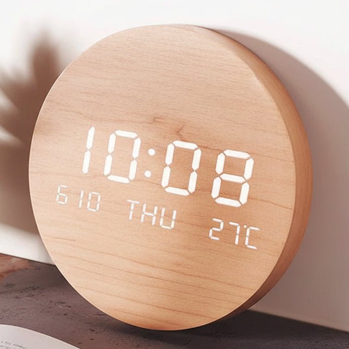 minimalist-led-desk-clock-with-scandinavian-design-img4.jpg