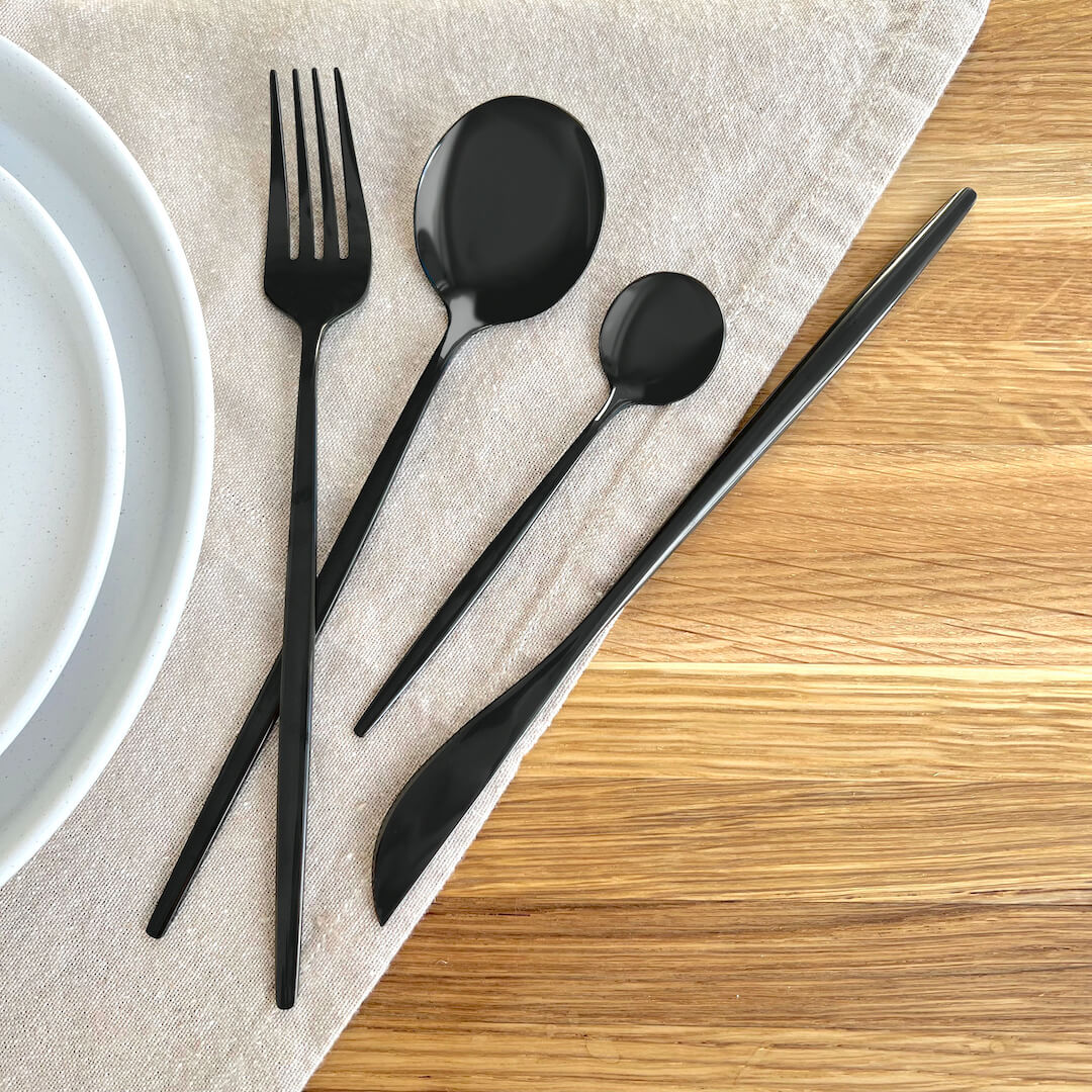 modern-black-flatware-set-24pc-dishwasher-safe-img6.jpg