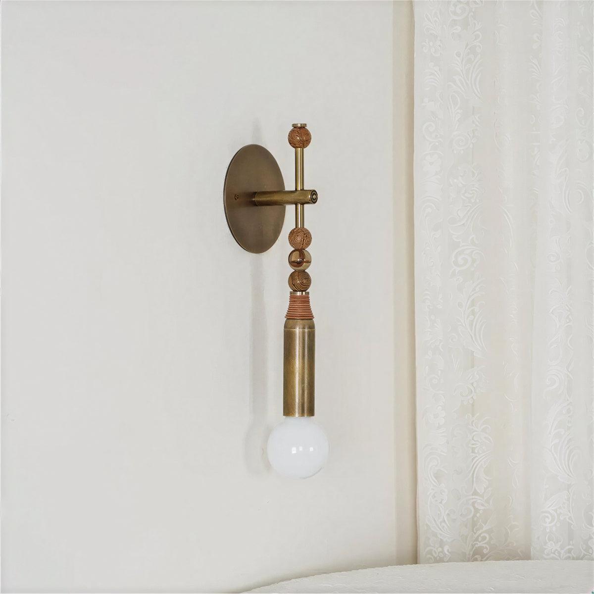 modern-brass-wall-sconce-with-gold-finish-for-living-room-img7.jpg