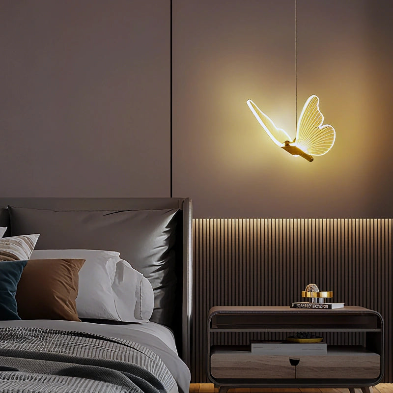 modern-crystal-pendant-light-with-gold-finish-for-dining-room-img6.webp