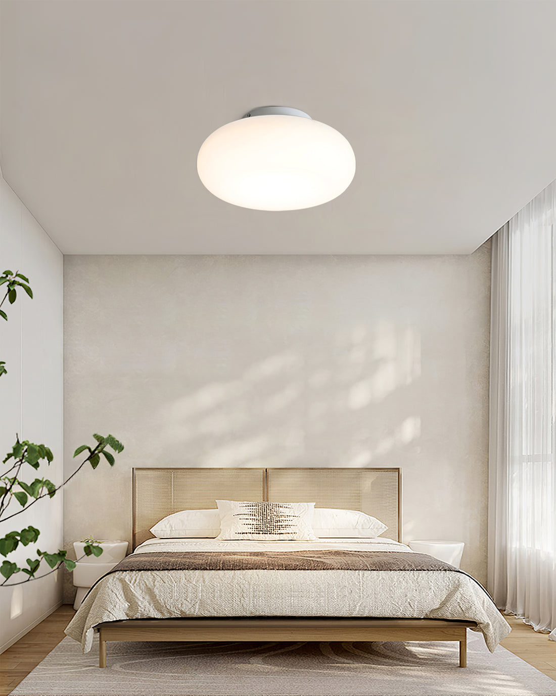 modern-ellipsoid-ceiling-light-with-minimalist-geometric-design-img3.jpg