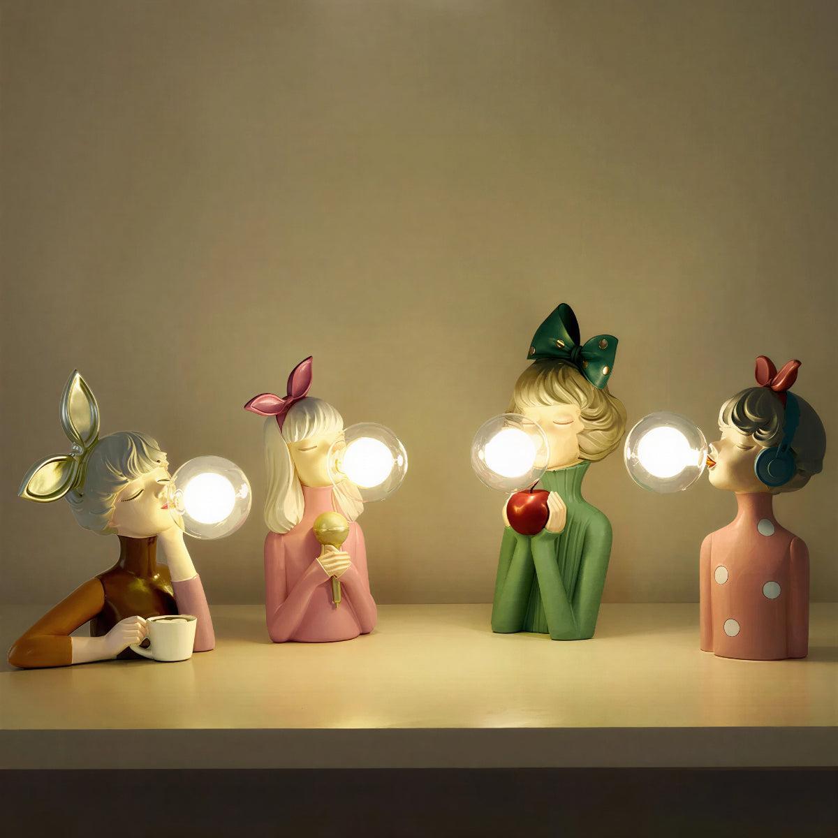 modern-figurine-table-lamp-with-sculptural-base-for-living-room-img1.jpg