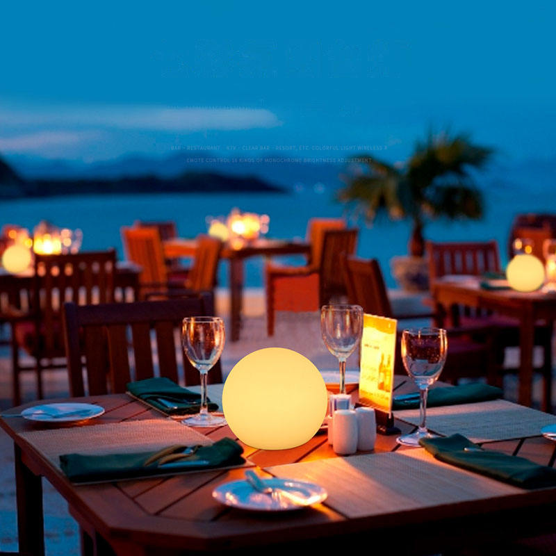 modern-globe-table-lamp-with-elegant-warm-glow-img5.jpg