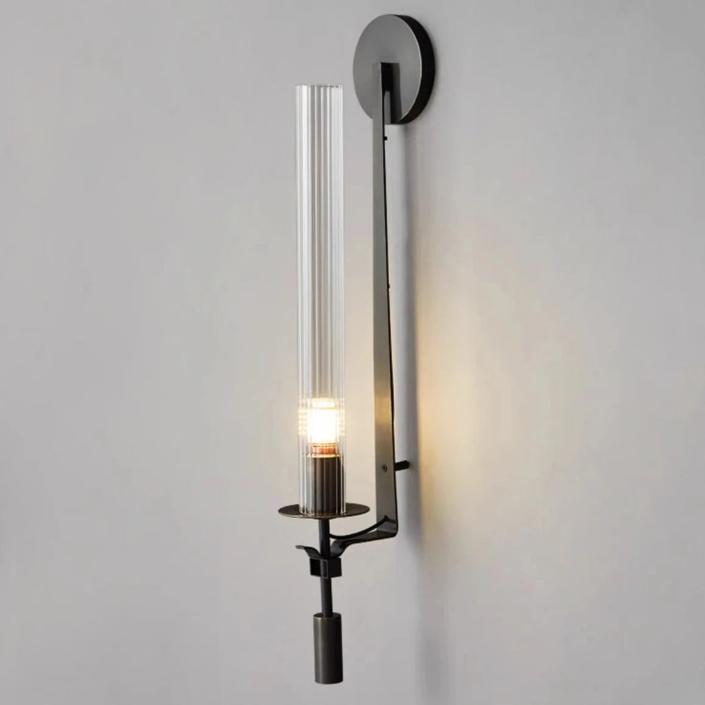 modern-gold-wall-sconce-with-minimalist-design-for-living-room-img2.webp