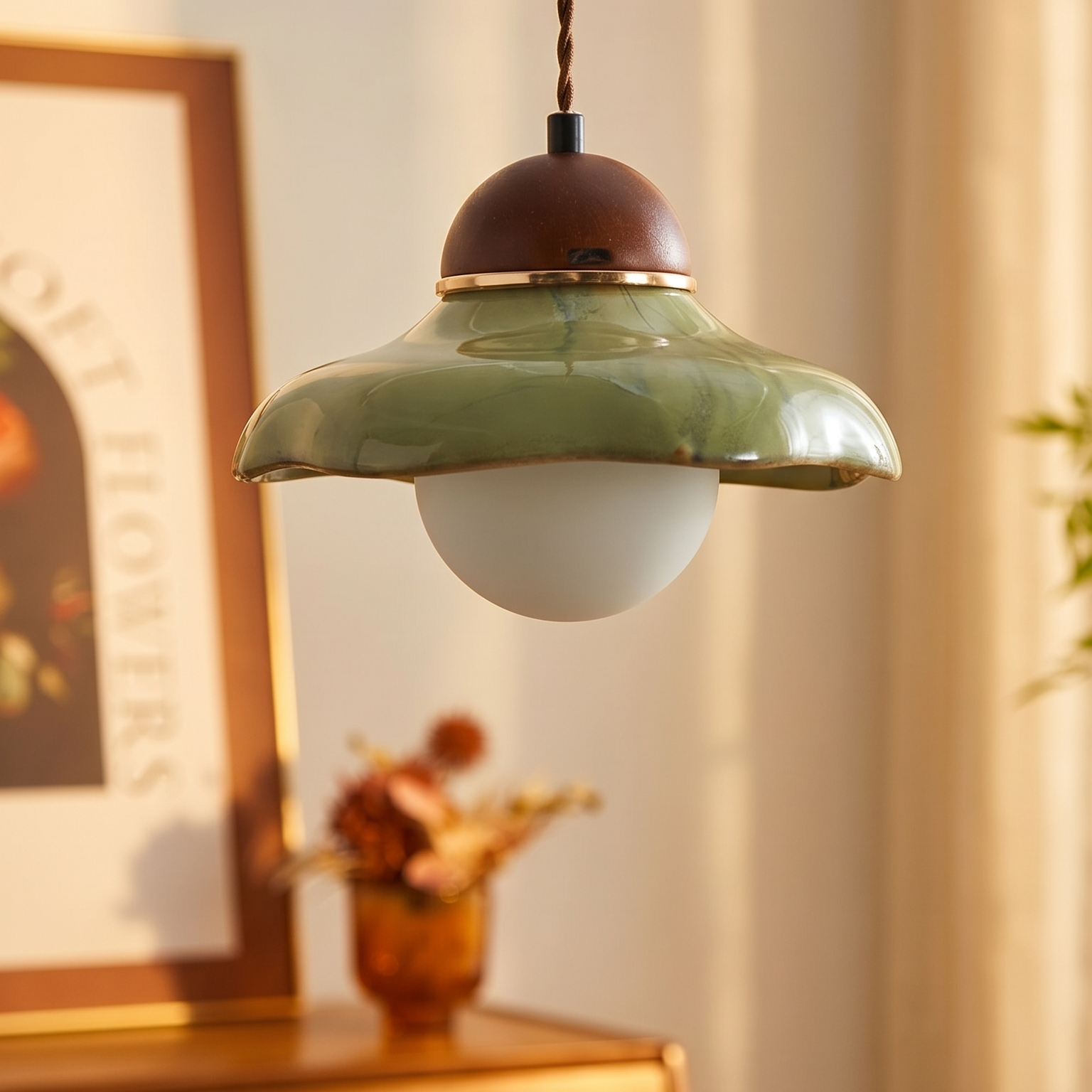 modern-green-ceramic-pendant-light-for-kitchen-island-img2.png