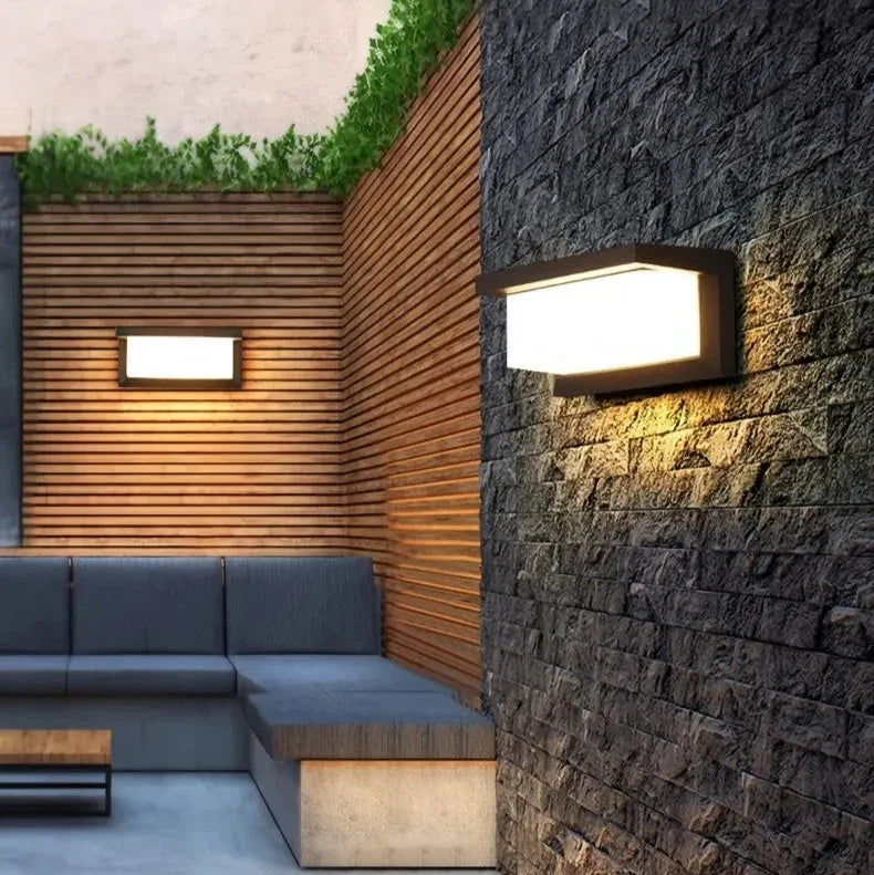 modern-led-outdoor-wall-sconce-with-smart-light-control-img4.jpg