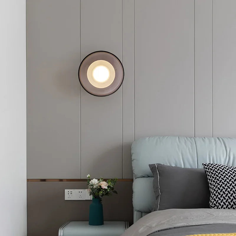 modern-led-wall-sconce-light-with-minimalist-design-img2.webp