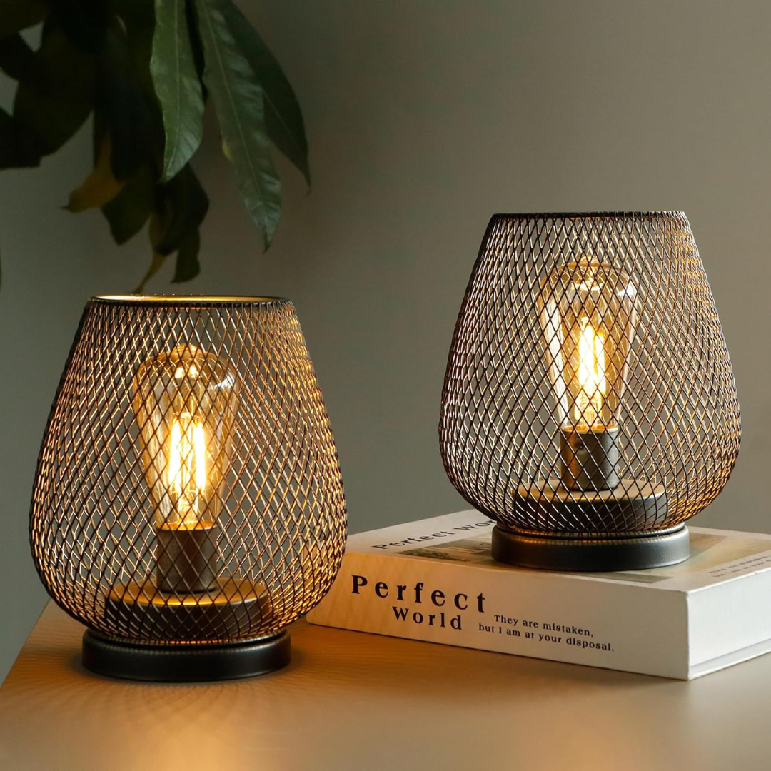 modern-metal-mesh-table-lamp-with-wireless-rechargeable-warm-led-img3.png