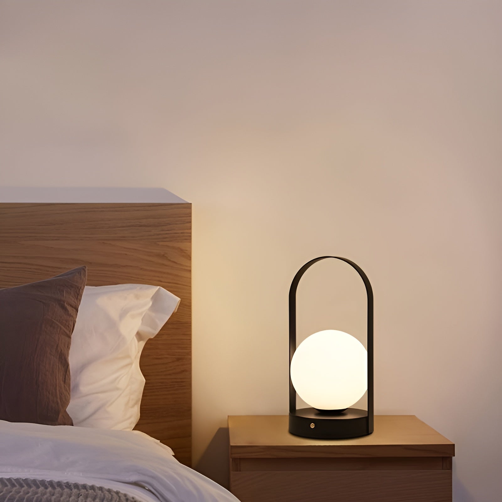modern-minimalist-table-lamp-with-dimmable-feature-for-bedroom-img5.jpg