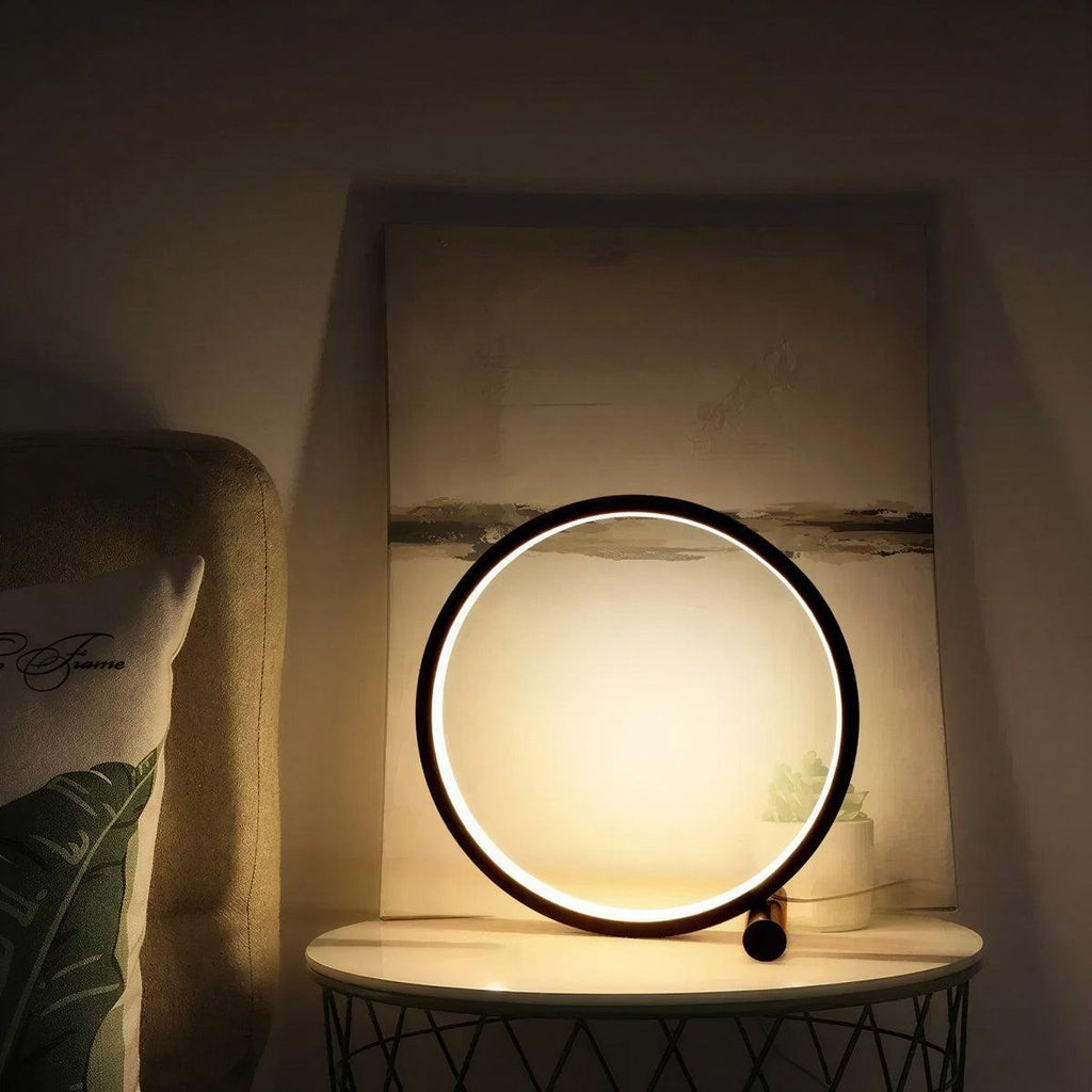 modern-minimalist-table-lamp-with-touch-dimmer-control-img2.jpg