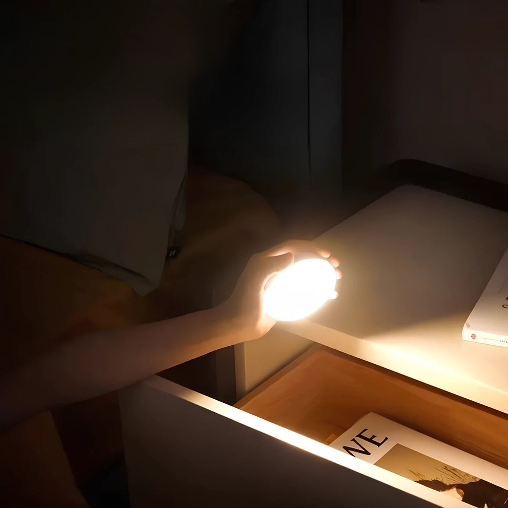 modern-motion-sensor-wall-sconce-light-with-auto-detection-img11.webp