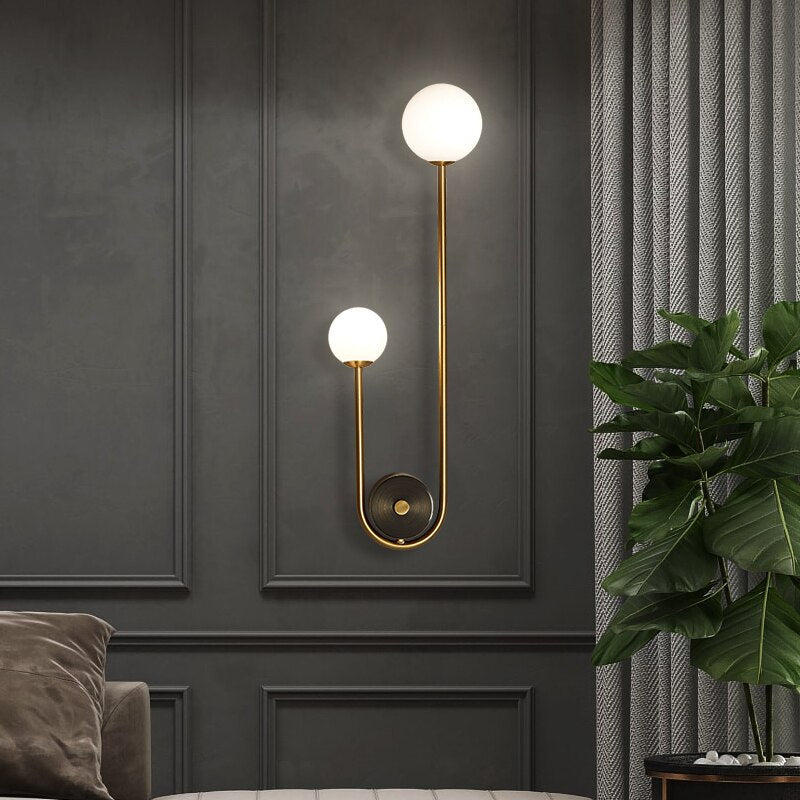 modern-nordic-wall-sconce-with-gold-finish-img2.jpg